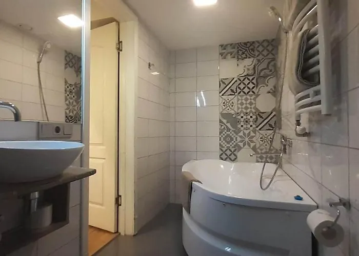 Loft Style In Center Апартаменты *